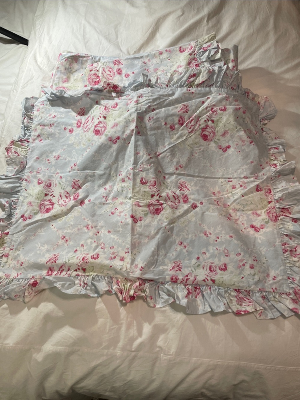 Floral Duvet Cover with Ruffle Shams Set - Light Blue & Pink Granny/Shabby chic - Picture 6 of 8